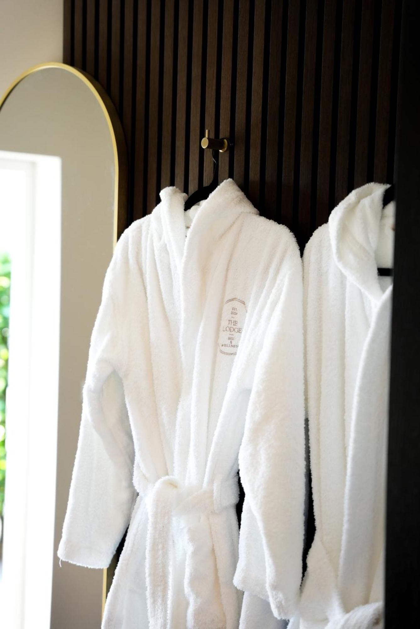 The Lodge Bed & Wellness Oisterwijk Sauna, Jacuzzi, Luxury Moergestel Exterior photo